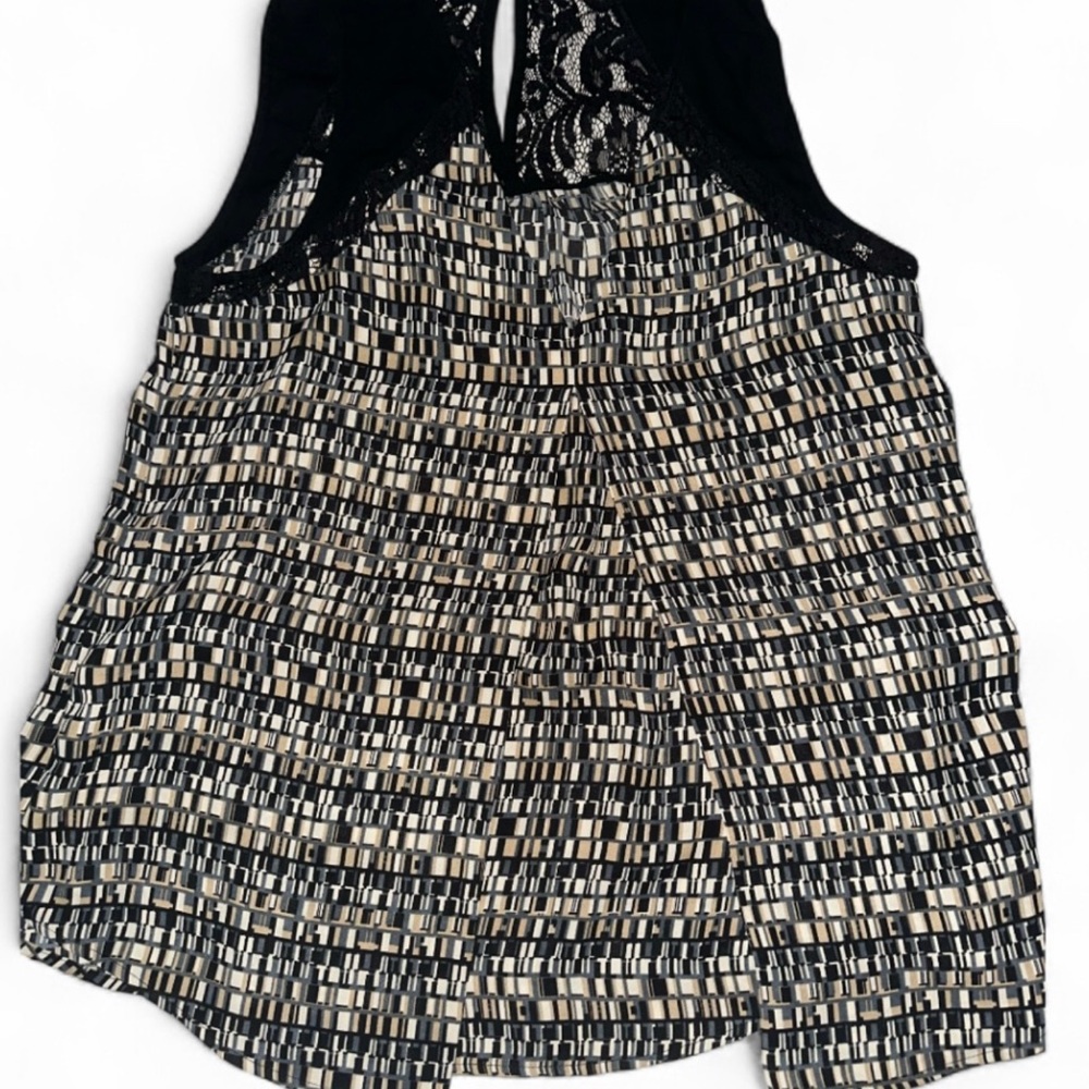 DR2 Black and Cream Patterned Blouse